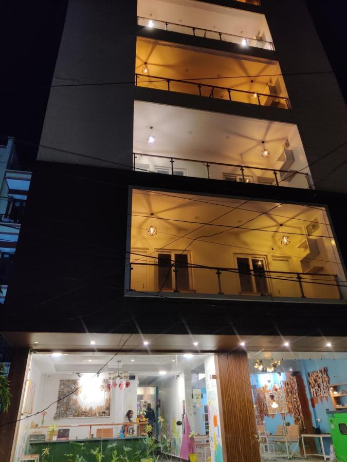 Hostel The Sweven Rishīkesh Exterior foto