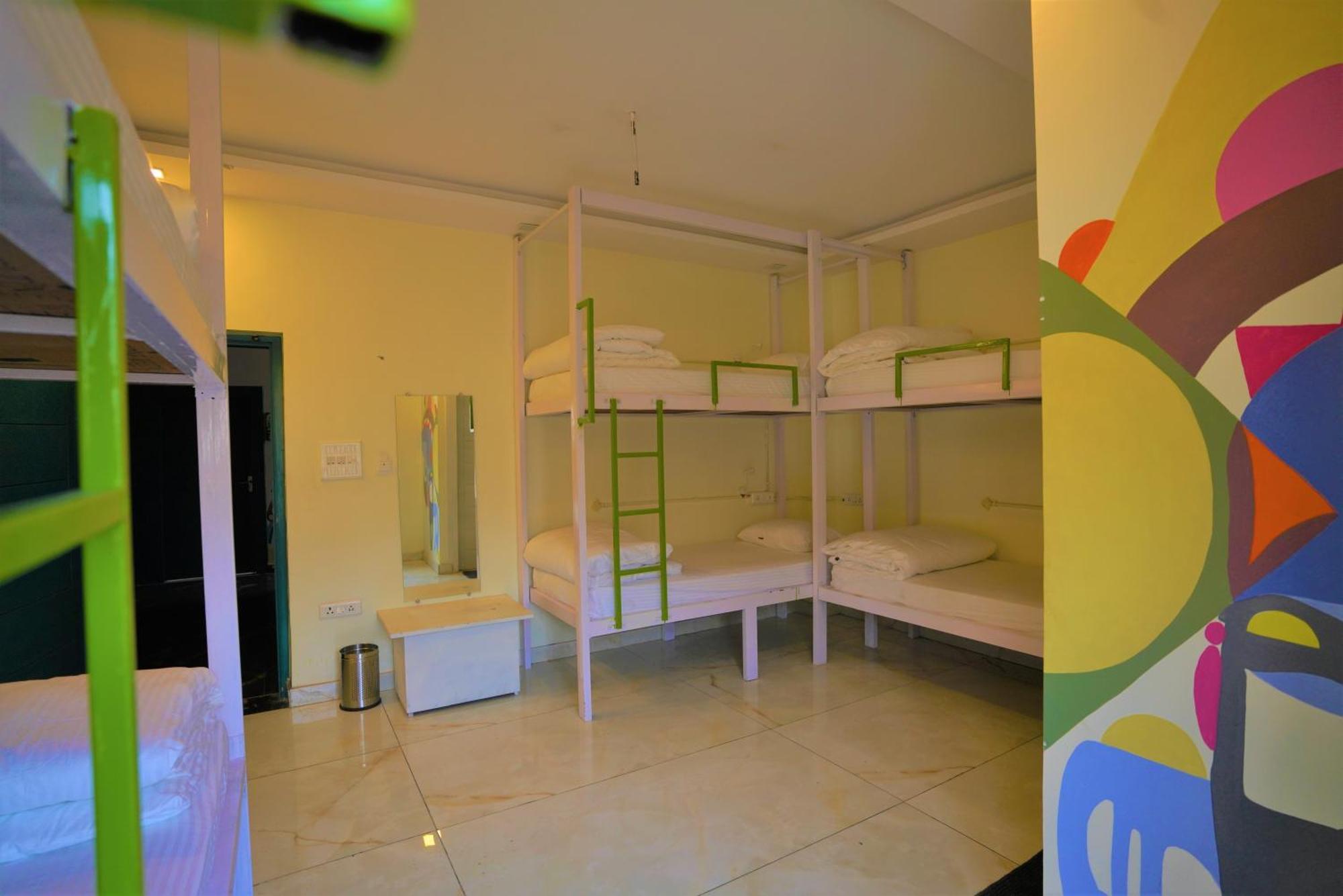 Hostel The Sweven Rishīkesh Exterior foto